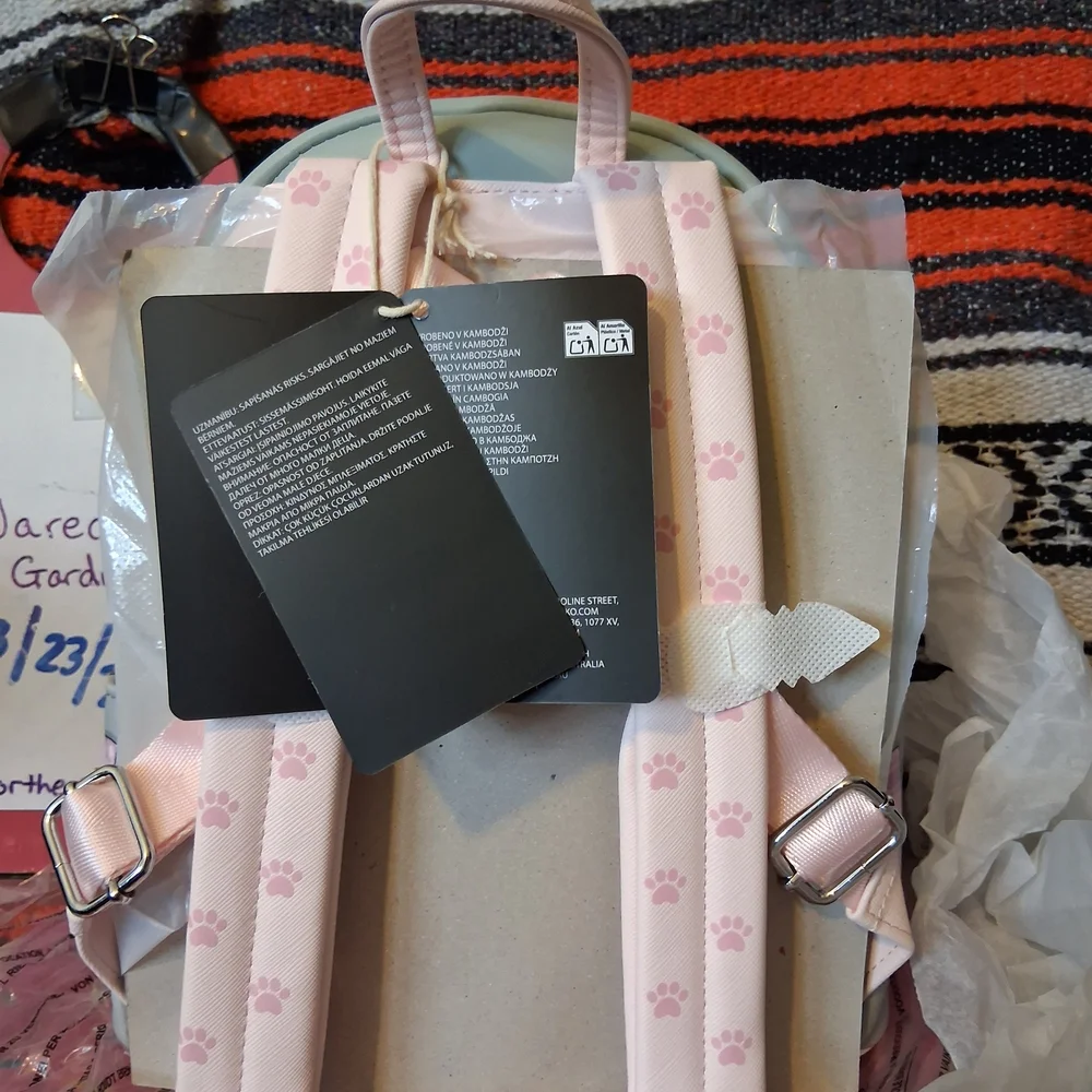 Loungefly Bookish Cat Mini Backpack BAM Exclusive New With Tags - Picture 3 of 6